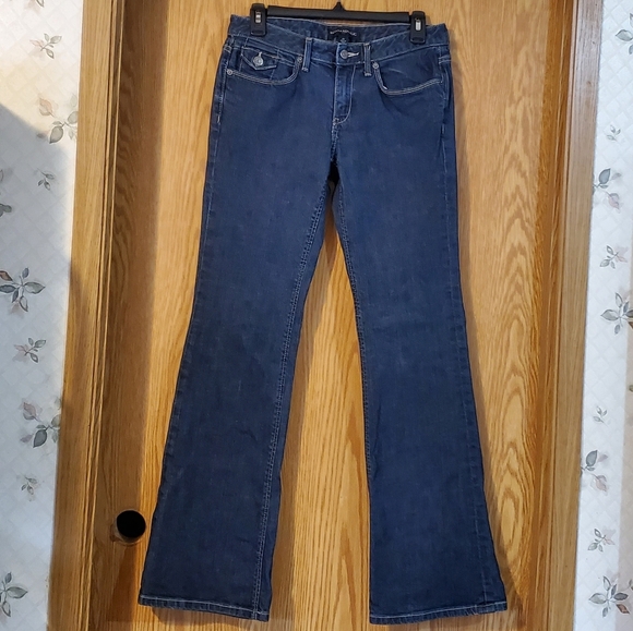 Banana Republic Denim - Banana Republic low rise flare jeans